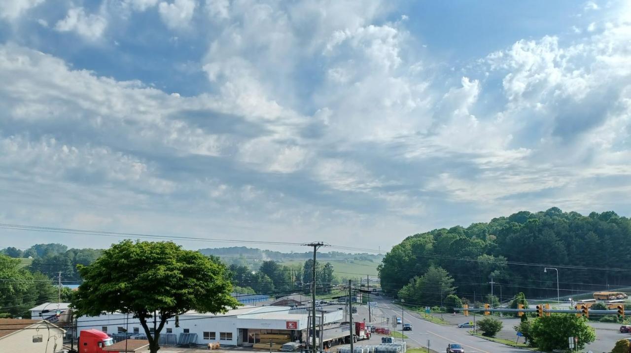 Knob Hill Motor Lodge Hillsville Dış mekan fotoğraf
