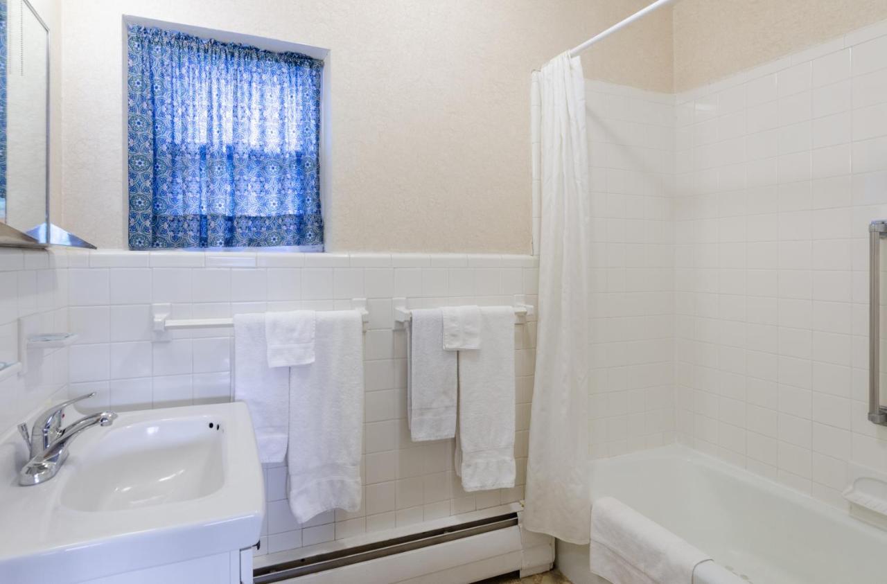 Knob Hill Motor Lodge Hillsville Dış mekan fotoğraf