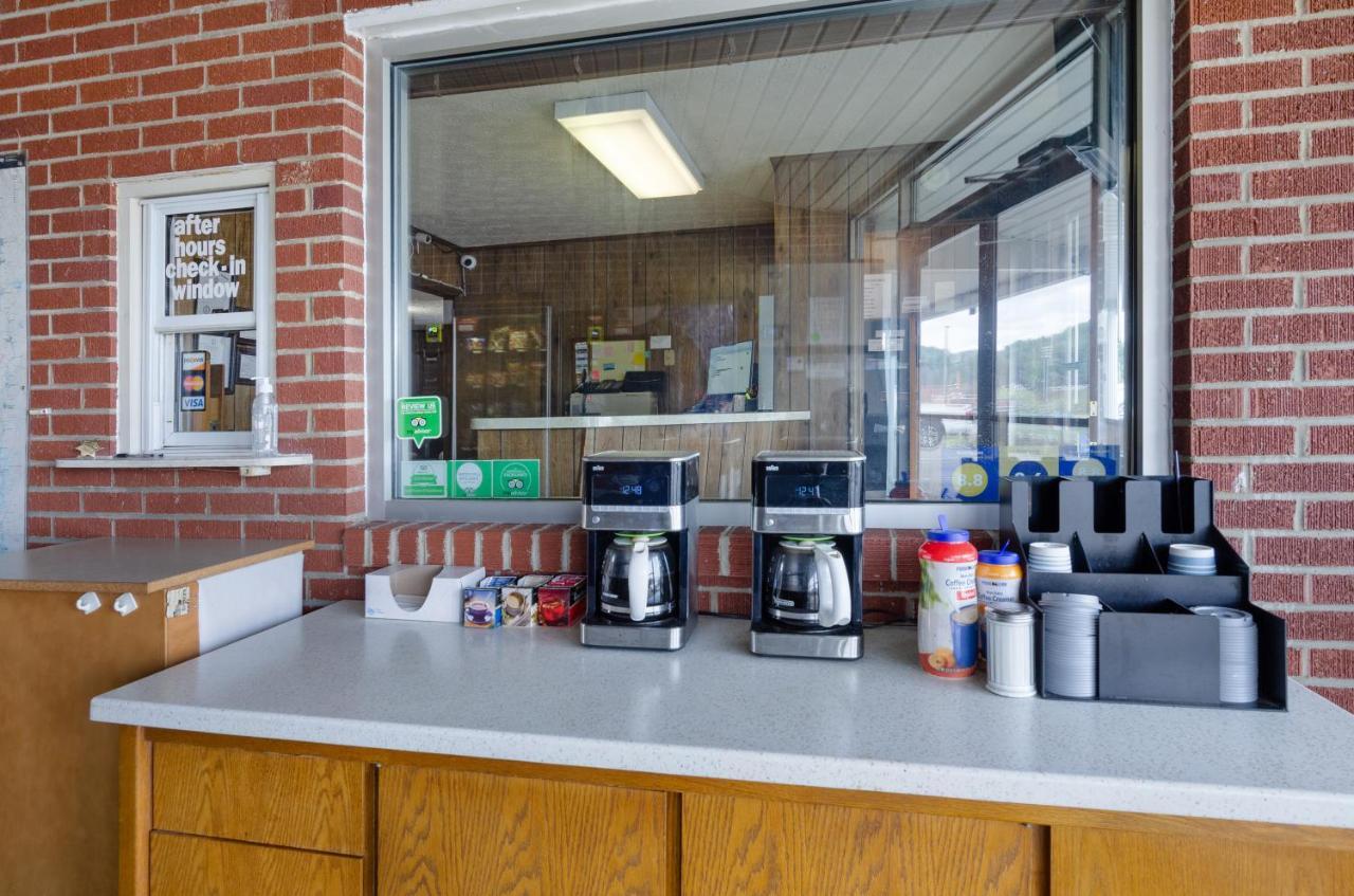 Knob Hill Motor Lodge Hillsville Dış mekan fotoğraf